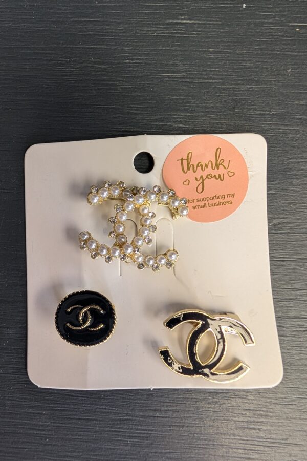 Holly Broaches