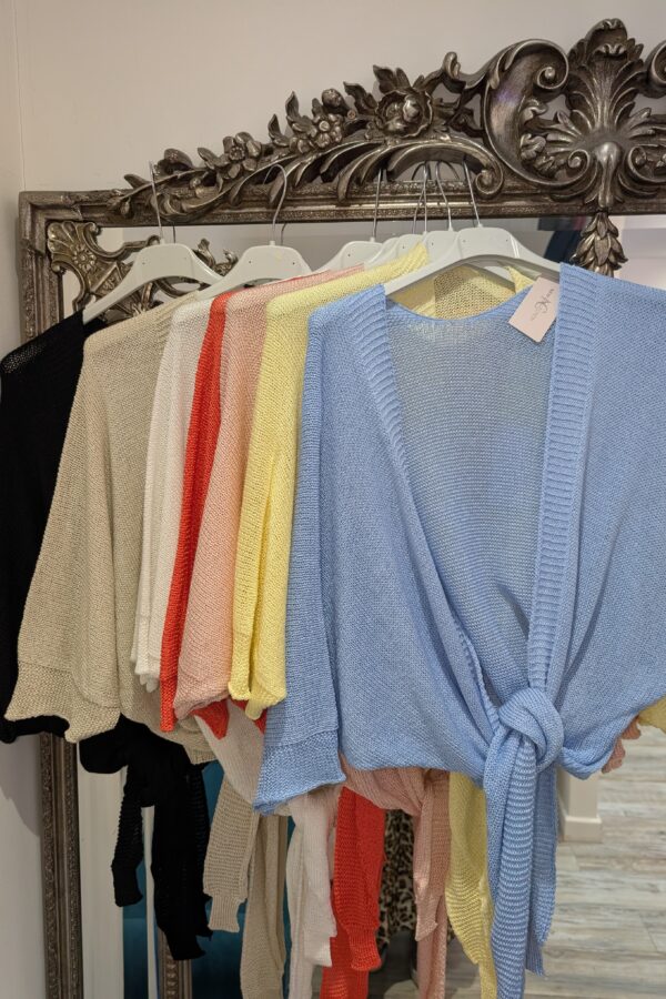 Shelly Shrug (One Size fits 12-22)