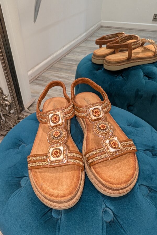 Faye Sandal (Individually Sized)