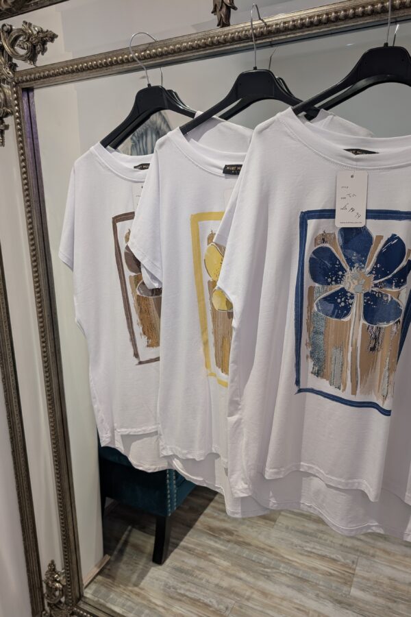 Tia Flower Design T-shirt (One Size Fits 12-16)