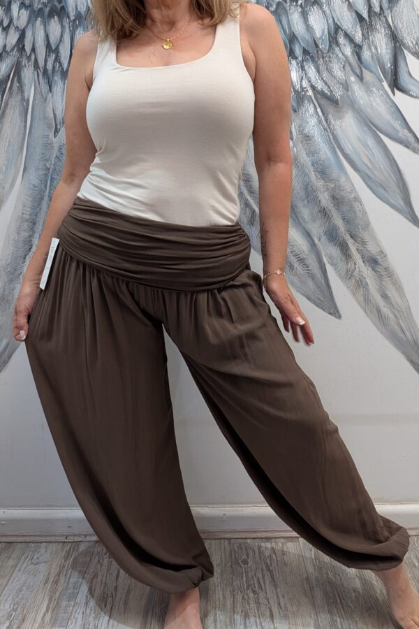 Kit Soft Hareem Trouser (One Size fits 10-18)