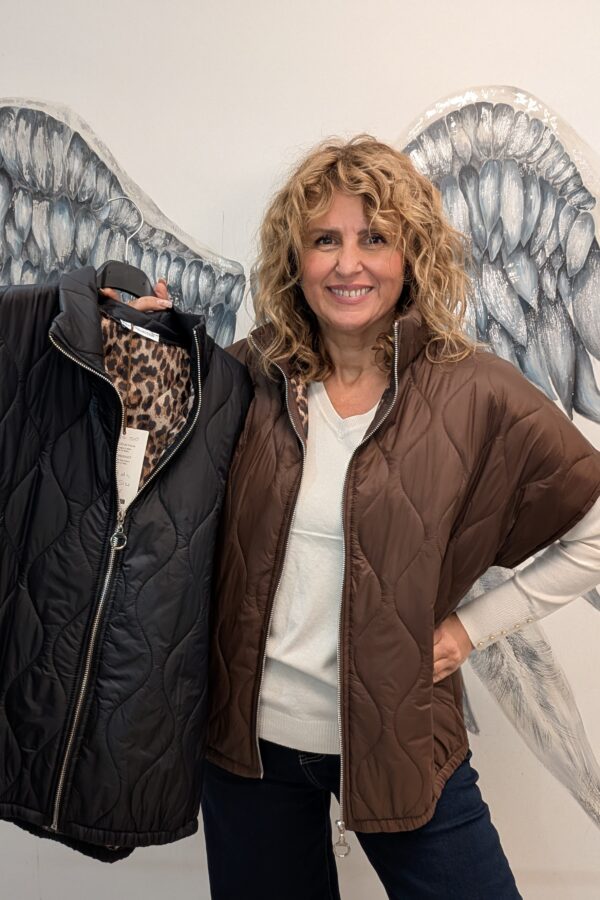Matilda Gilet (One Size fits to 18)